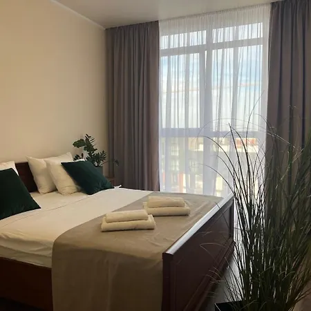 Vip Avalon центр Apartamento Lviv